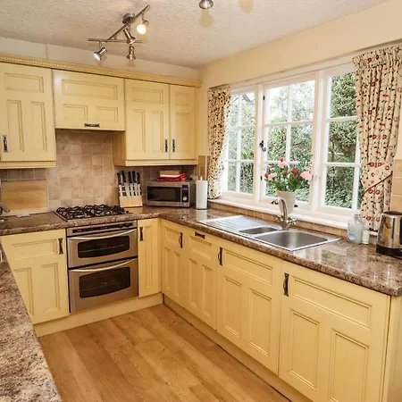 Pavement End Grasmere